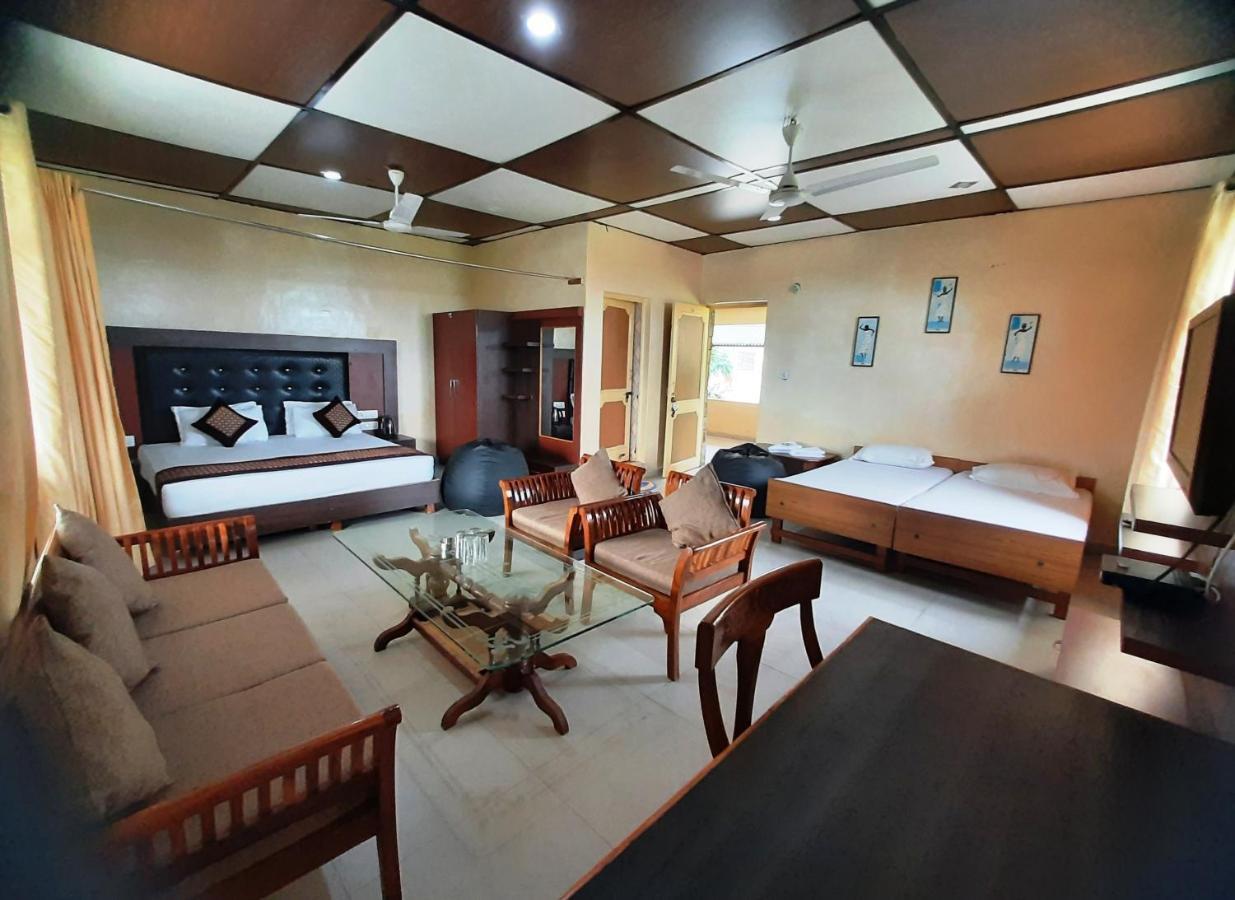 Pops Resort Pālampur Exteriér fotografie