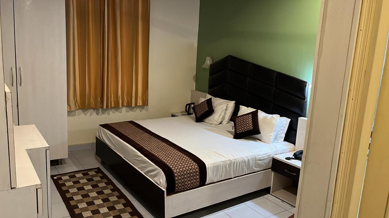 Pops Resort Pālampur Exteriér fotografie