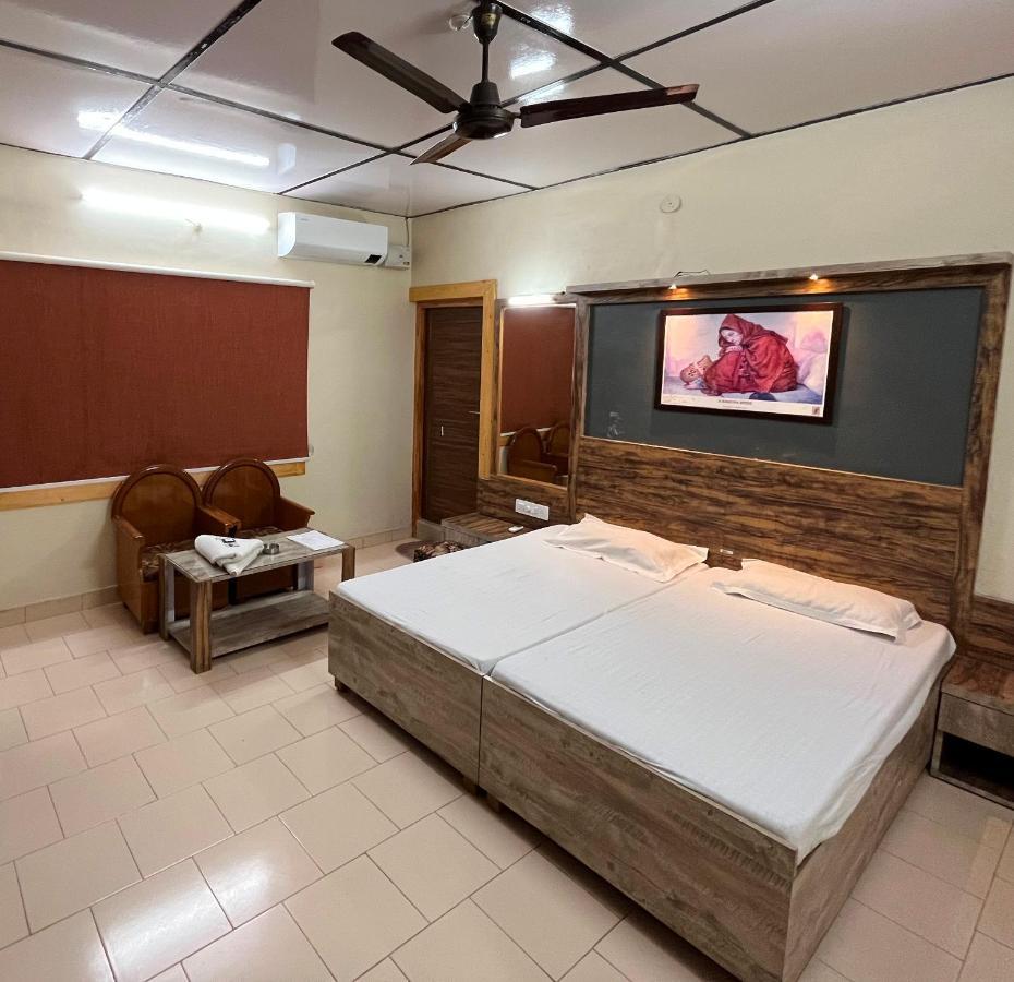 Pops Resort Pālampur Exteriér fotografie